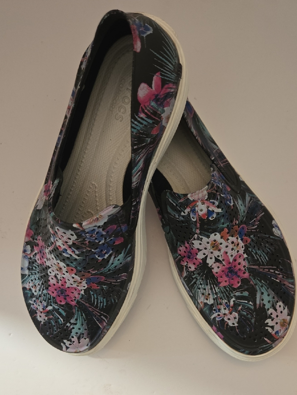 CROCS Women's Black Floral Slip-On Shoes with Pink and Blue Flowers